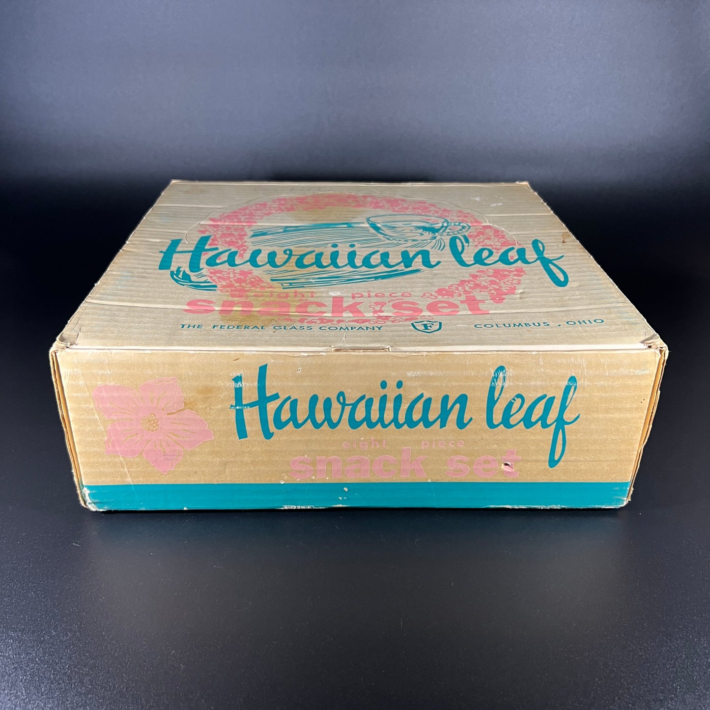 Federal Glass Hawaiian Leaf Snack Set