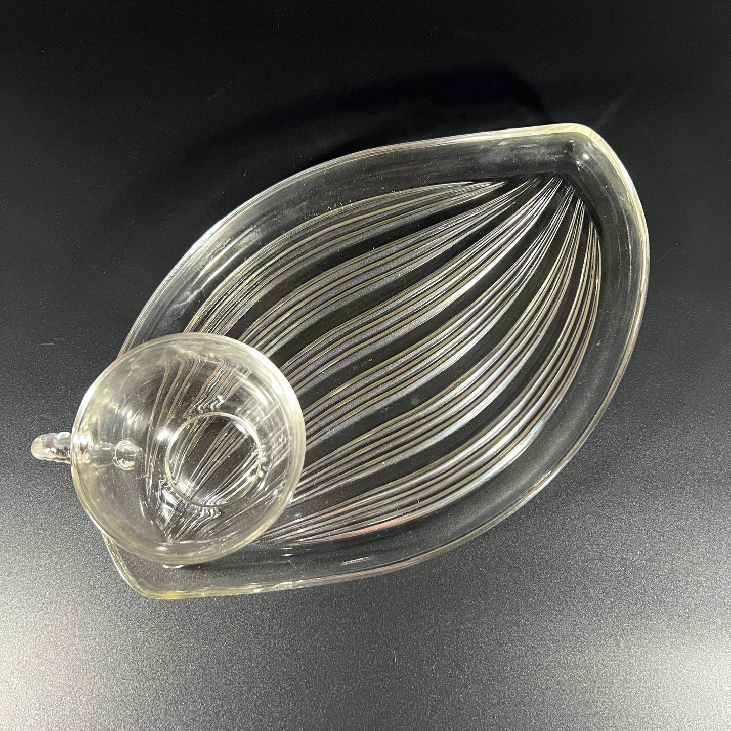 Federal Glass Hawaiian Leaf Snack Set