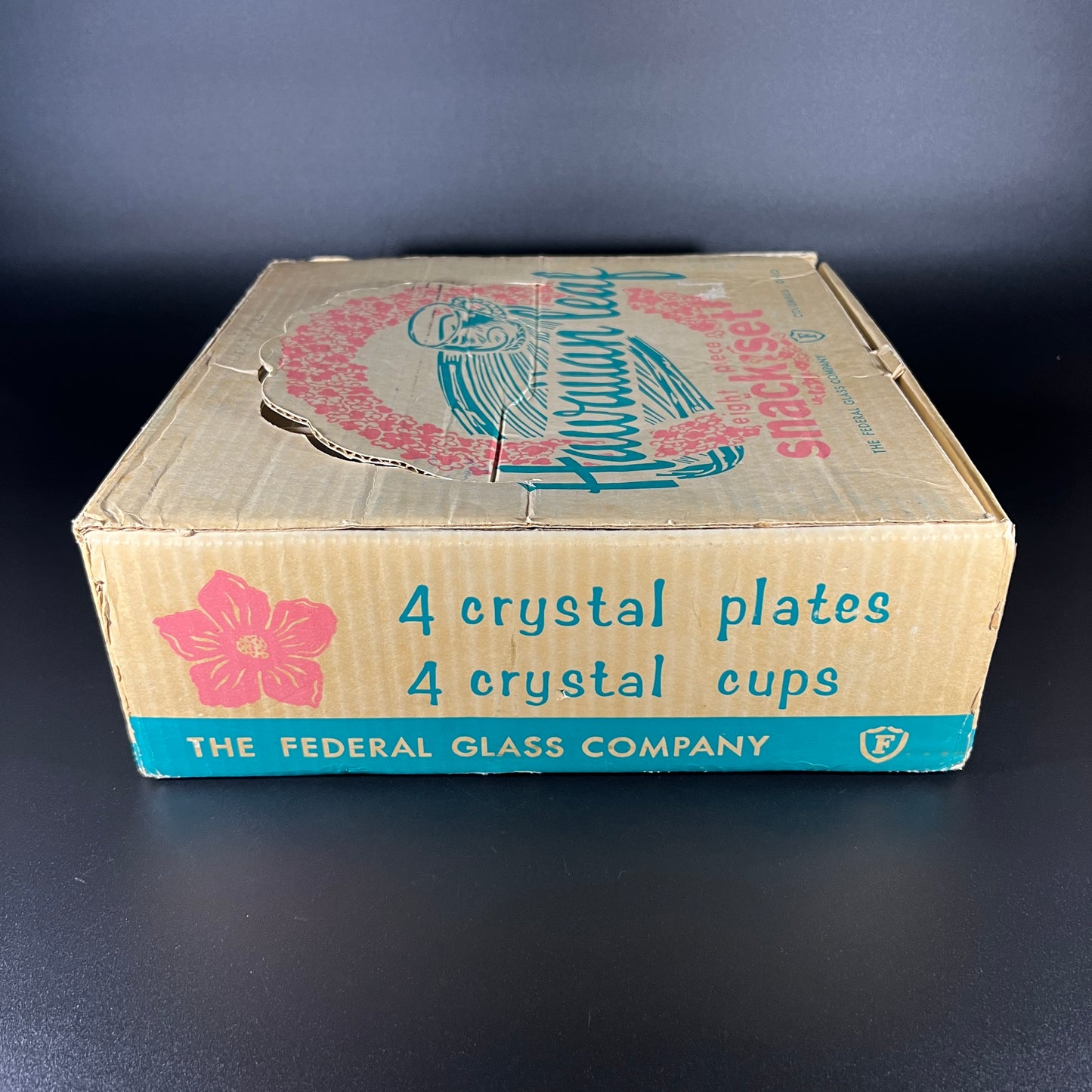 Federal Glass Hawaiian Leaf Snack Set