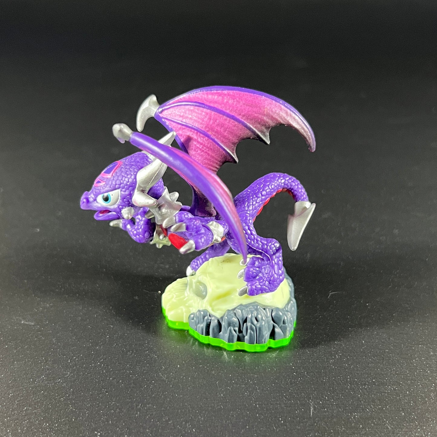 Skylanders Cynder Figure Pair