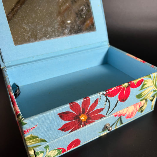 Vintage Floral Jewerly Box