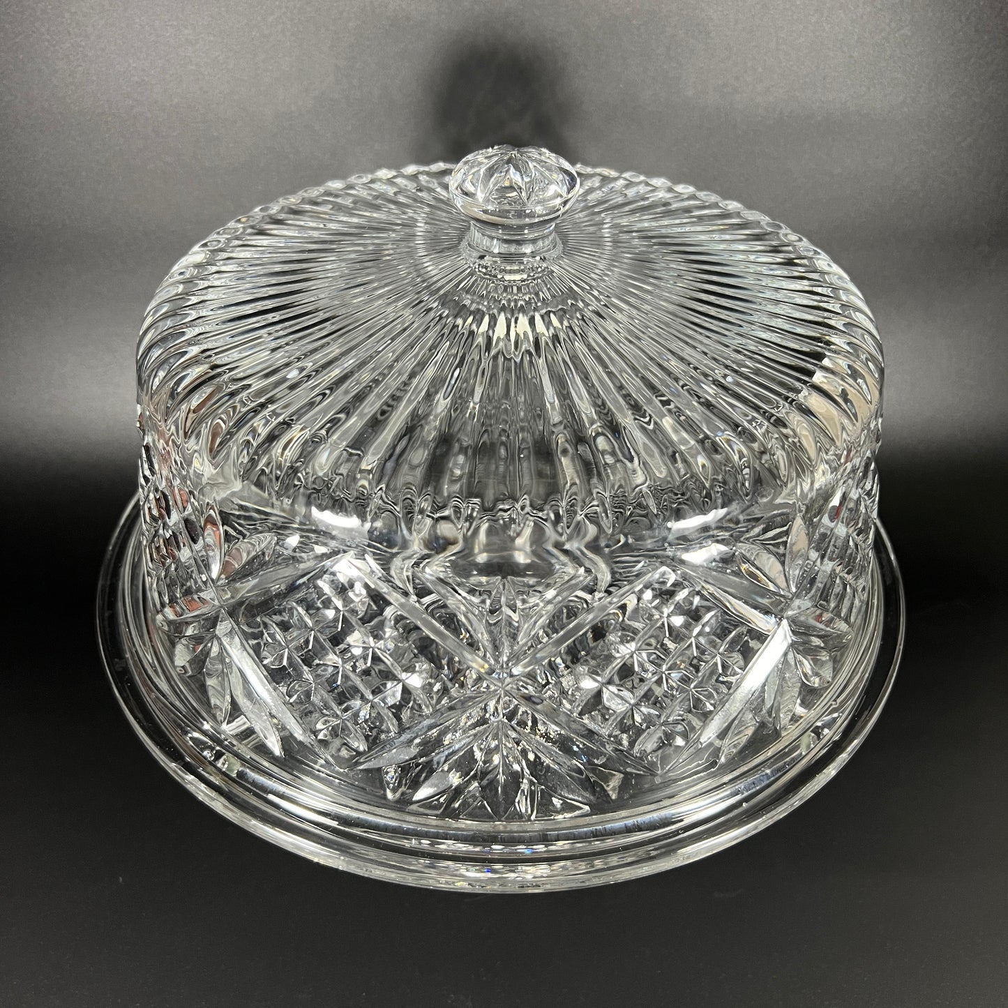 Shannon Crystal Cake Holder