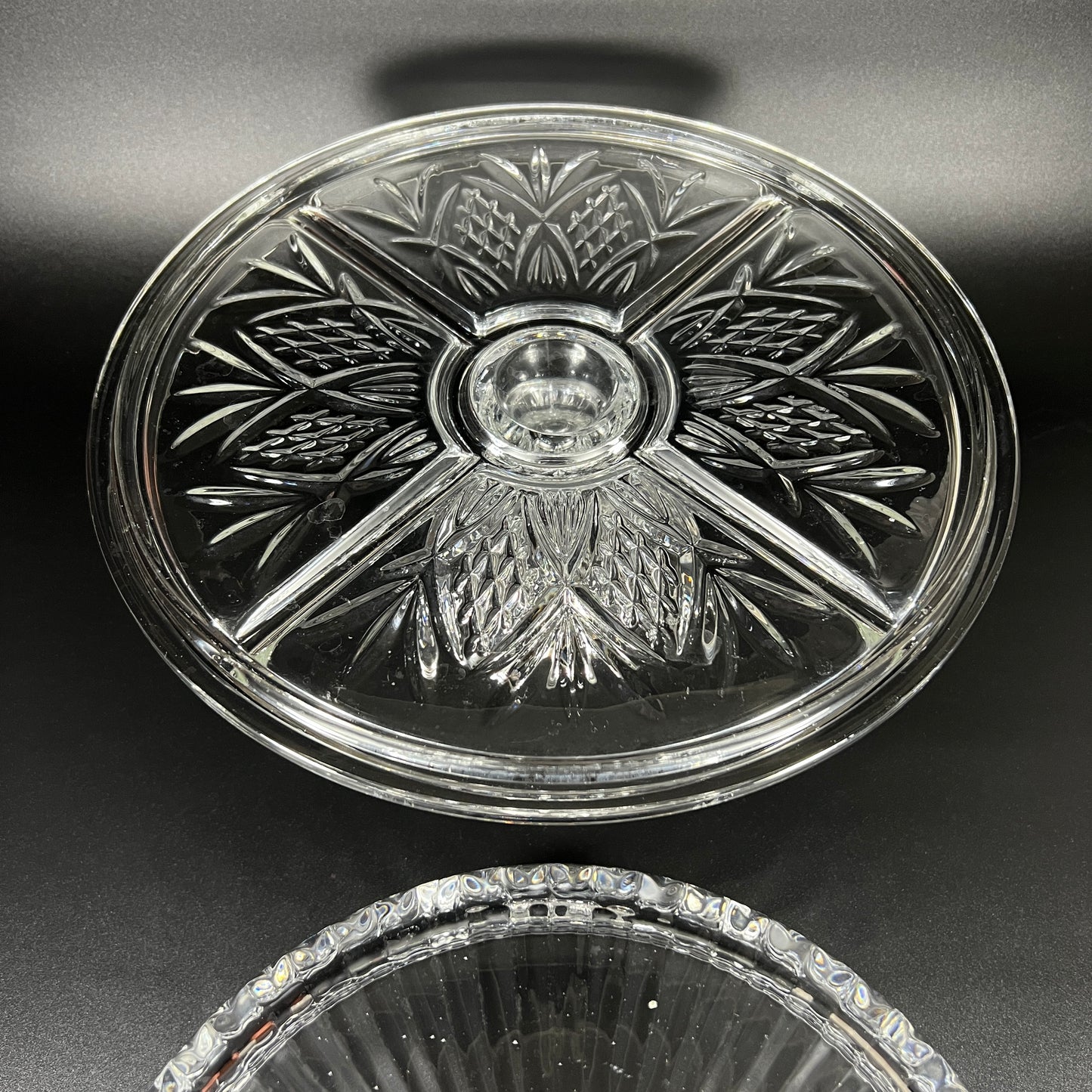 Shannon Crystal Cake Holder