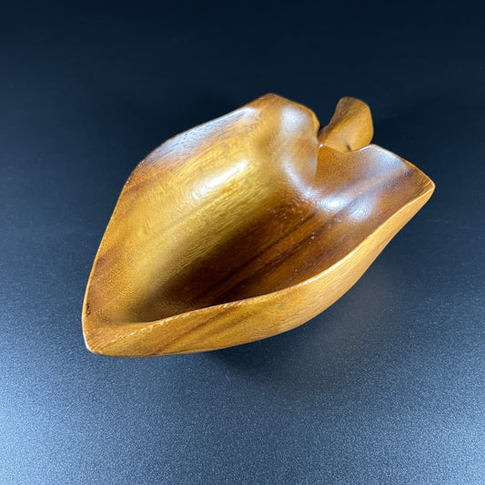 Hawaiian Monkey Pod Leaf Shaped Bowl