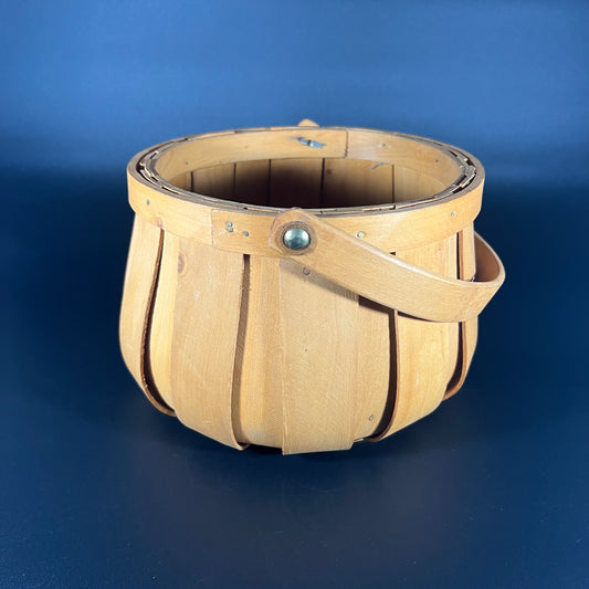 Round Vintage Basket