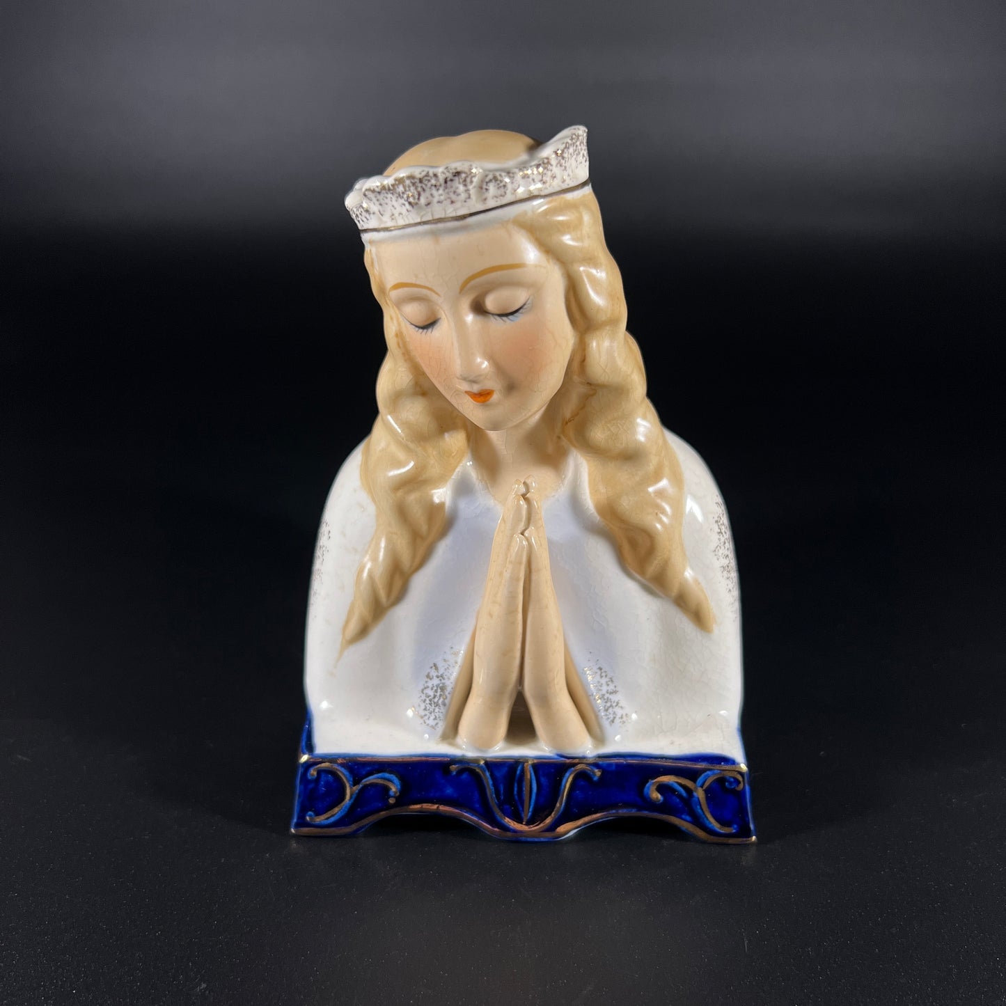 Shafford Madonna Planter