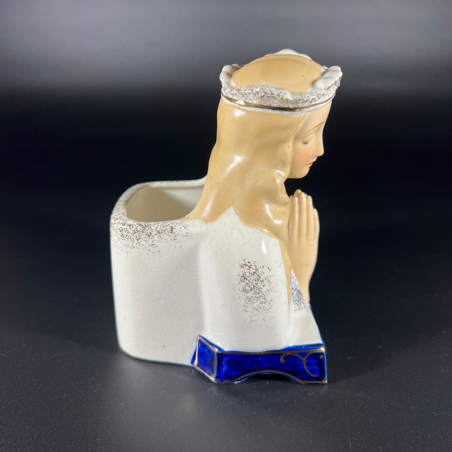 Shafford Madonna Planter