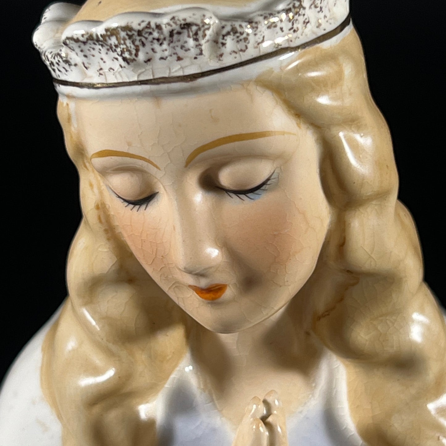 Shafford Madonna Planter