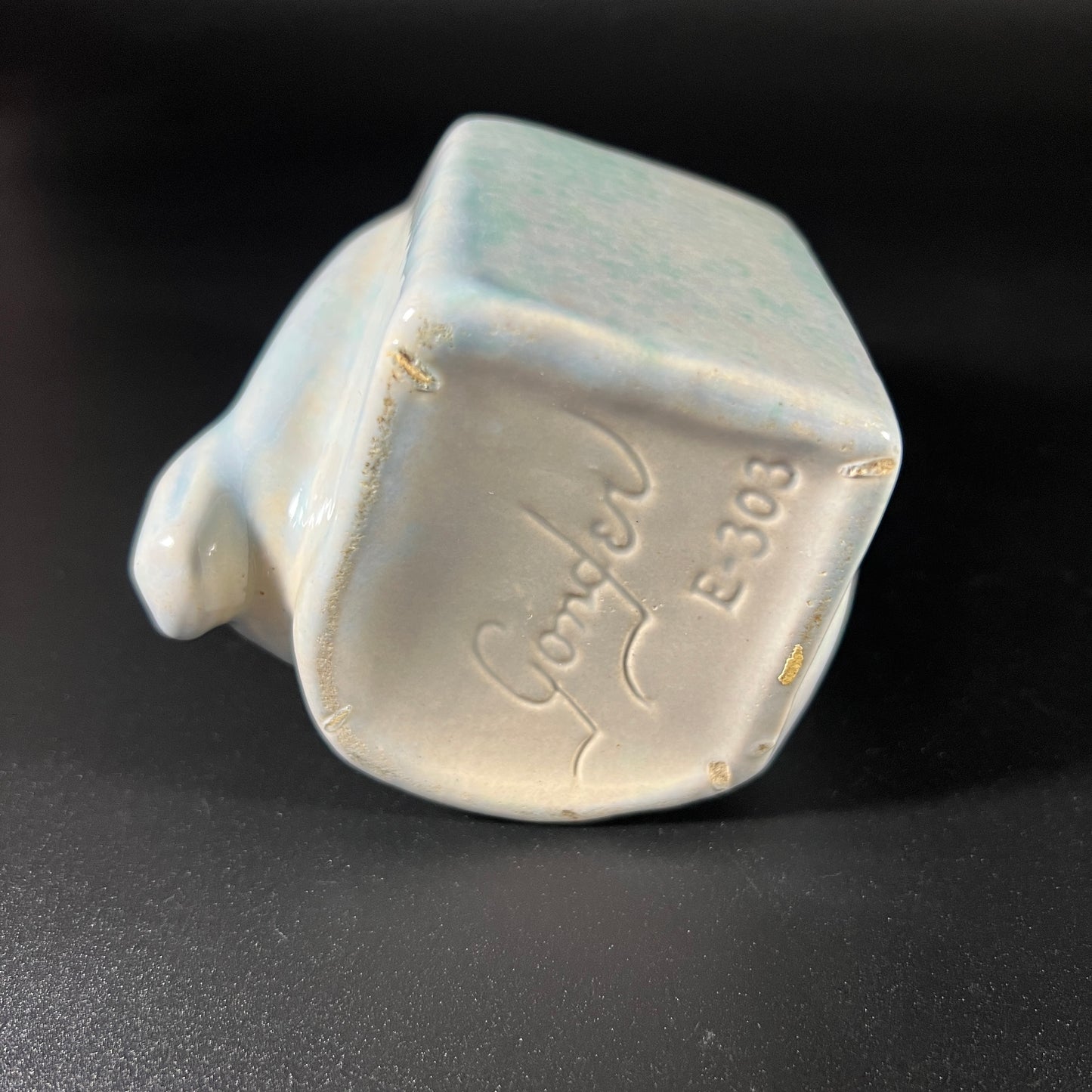 Gonder Madonna Planter