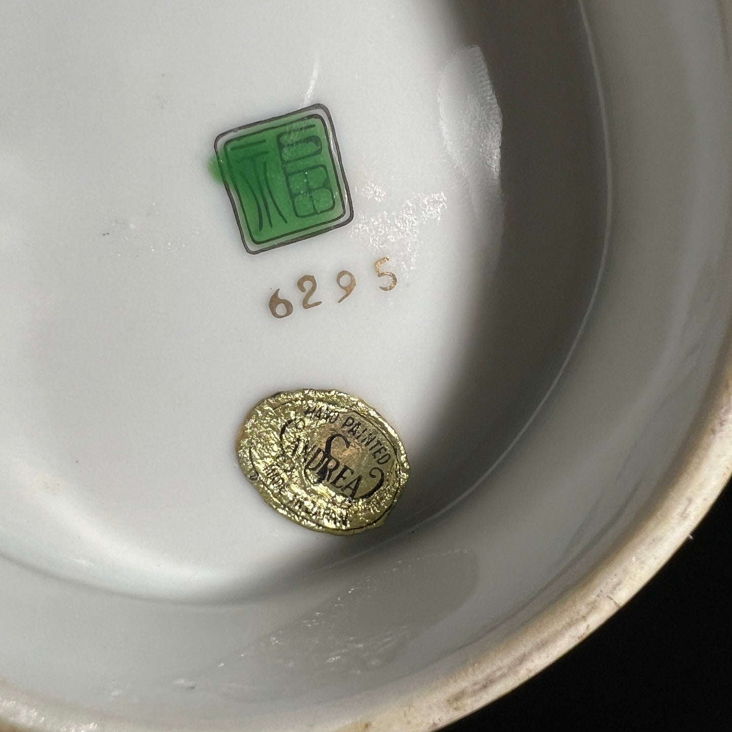 Japanese Imari Style Raised Dish