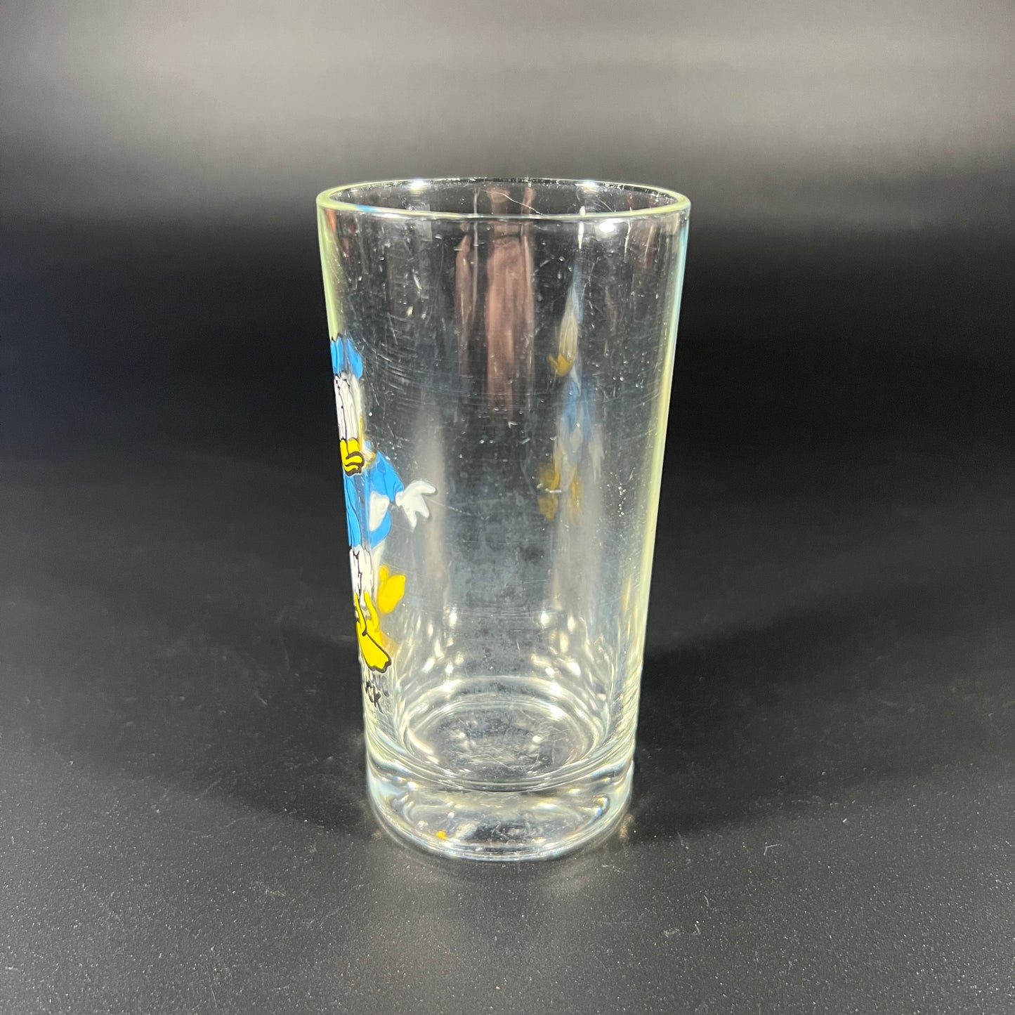 Donald Duck Glass