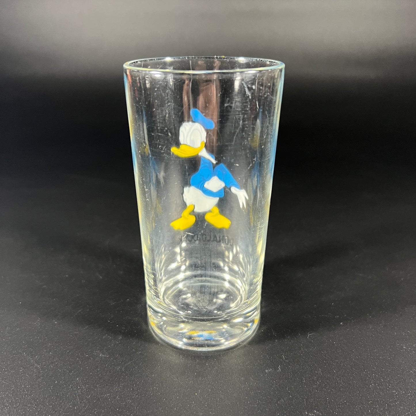 Donald Duck Glass