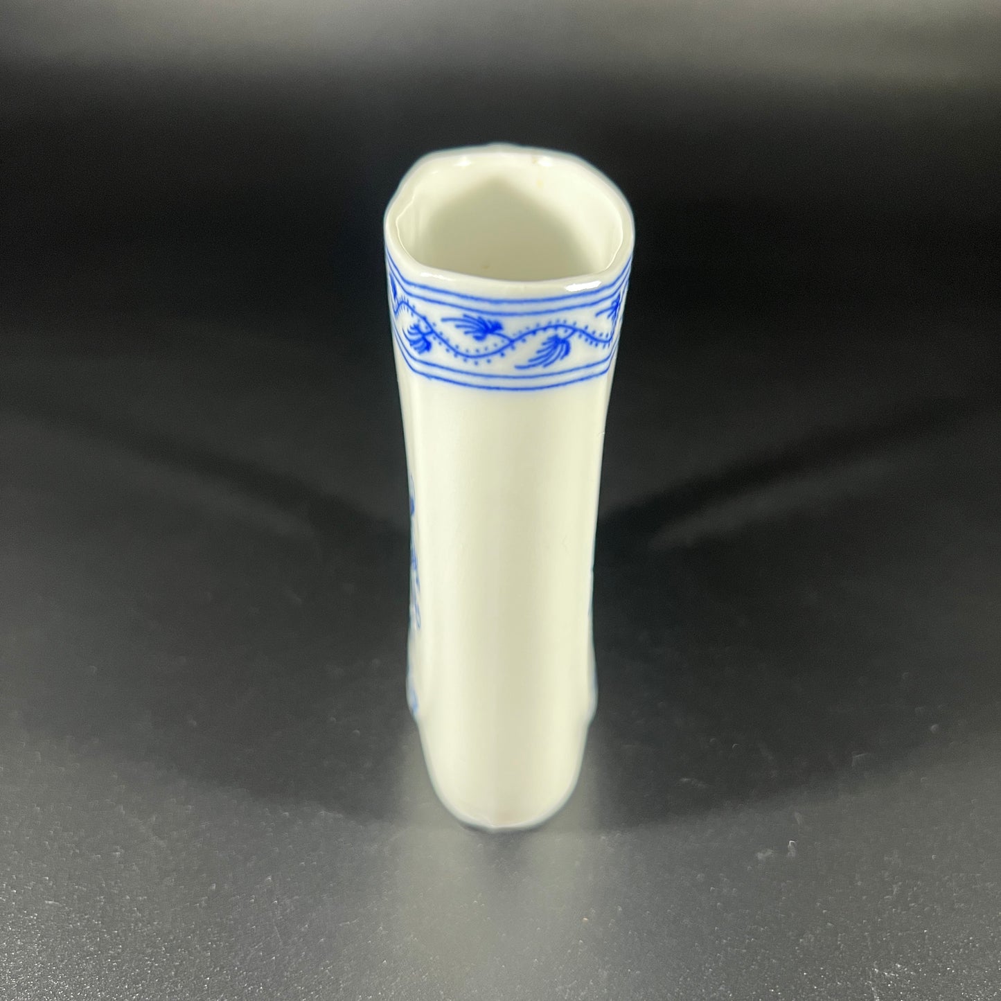 Czech Karlovy Sipping Cup
