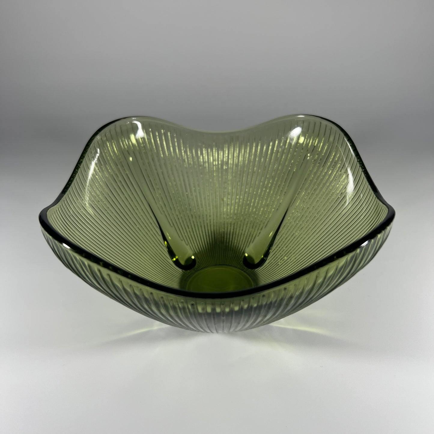 Mid-century Modern Avocado Green Ribbed Bowl