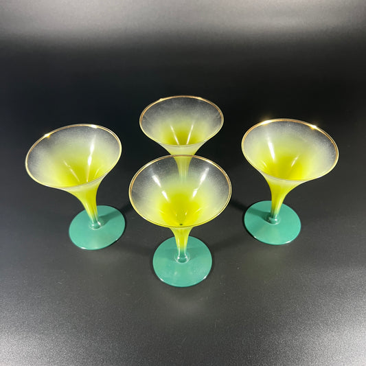 Blendo Green Stemmed Glass Set