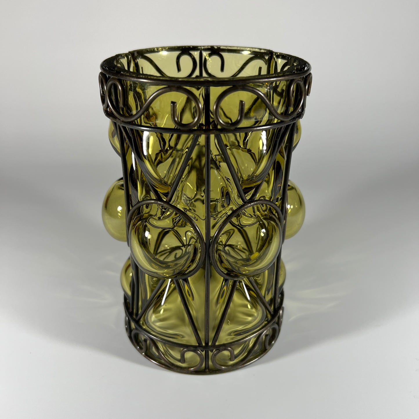 Caged Bubble Glass Scone