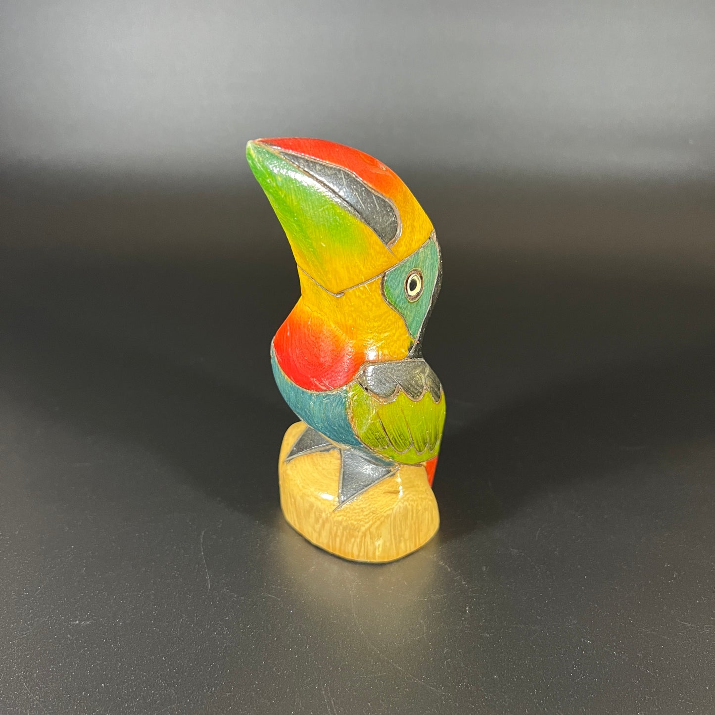 Toucan Carving