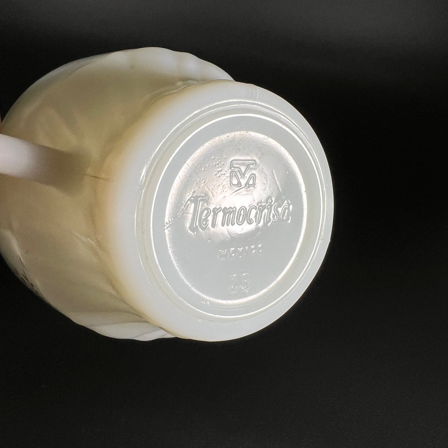 Termocrisa White Milk Glass Pair