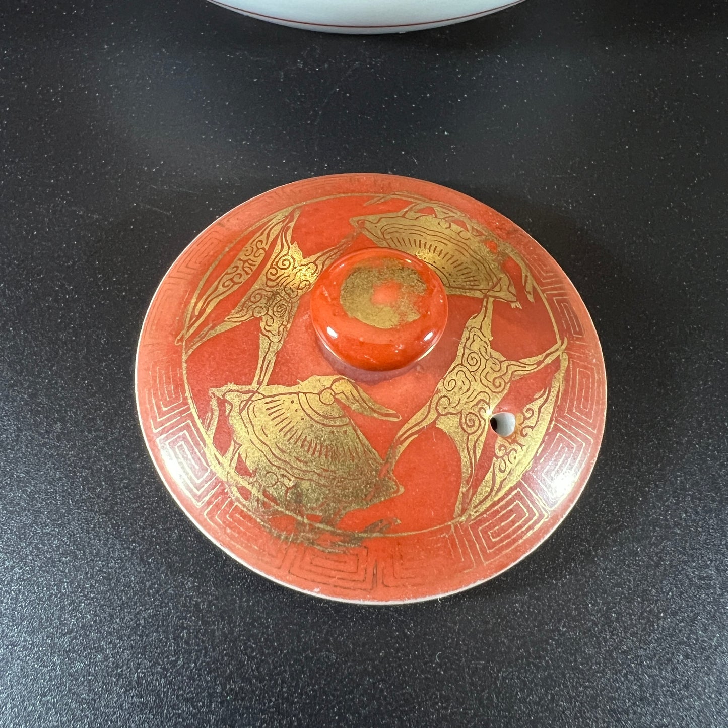 Kutani Red Chinese Tea Pot with Gold Accents