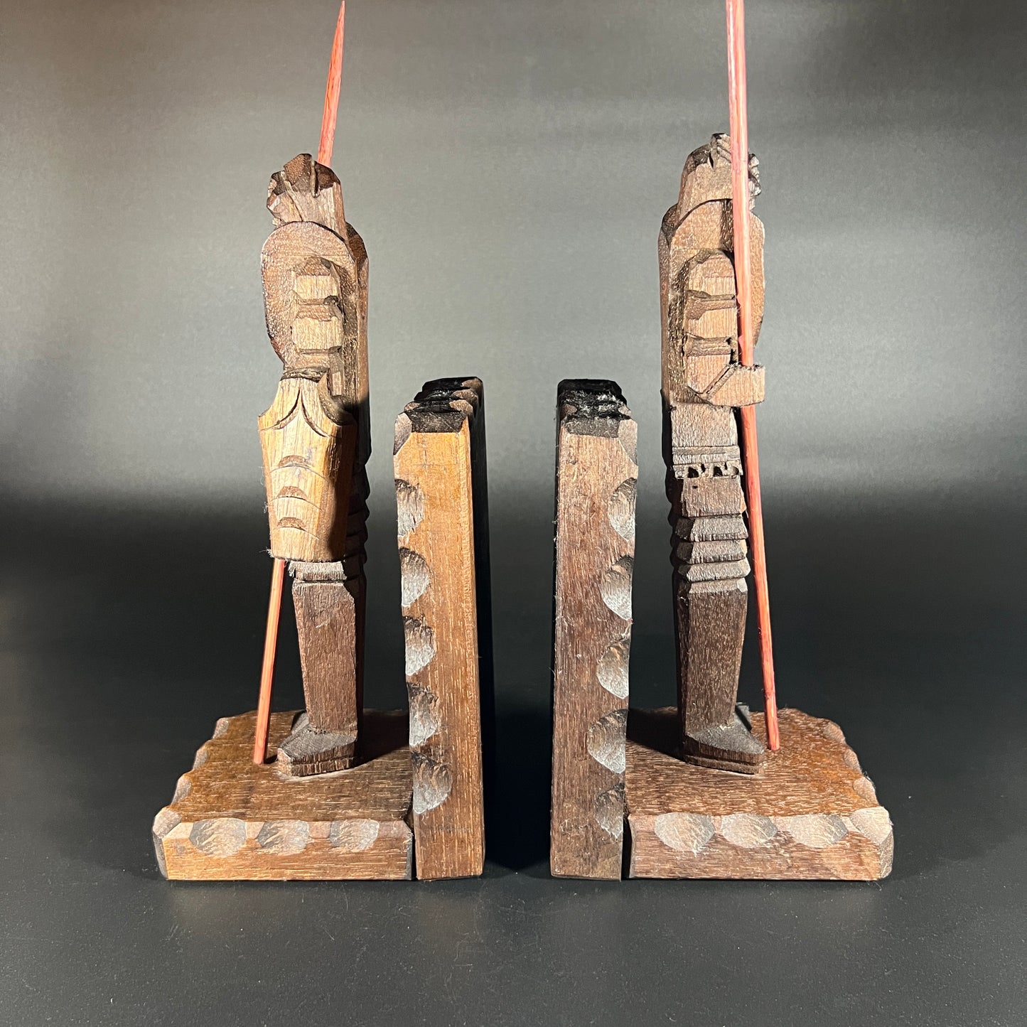 MCM Knight Bookends