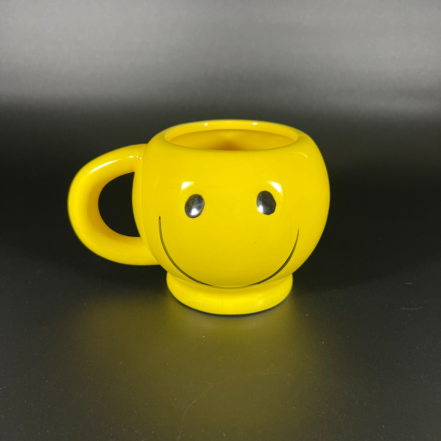 Vintage Happy Face Mug
