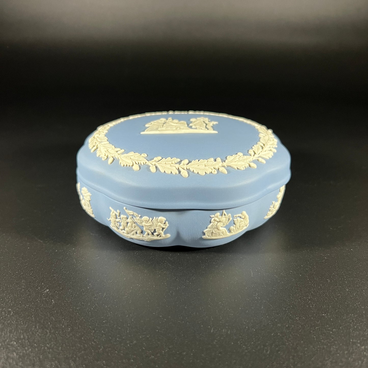Wedgwood Scalloped Jasperware Trinket Box