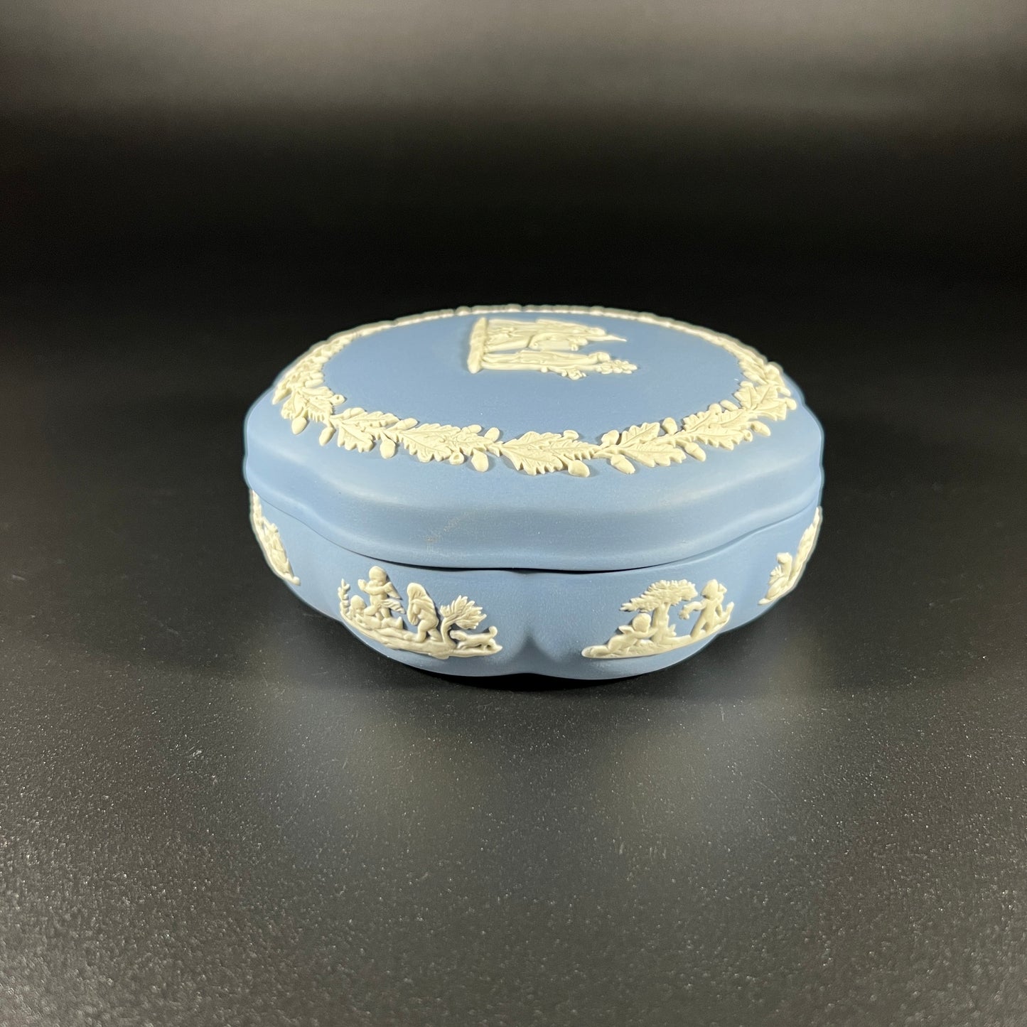 Wedgwood Scalloped Jasperware Trinket Box