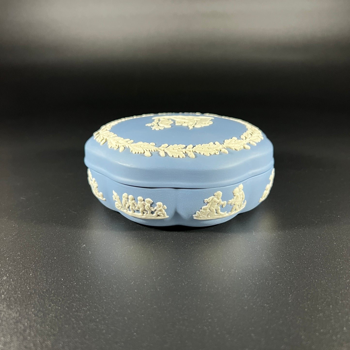 Wedgwood Scalloped Jasperware Trinket Box