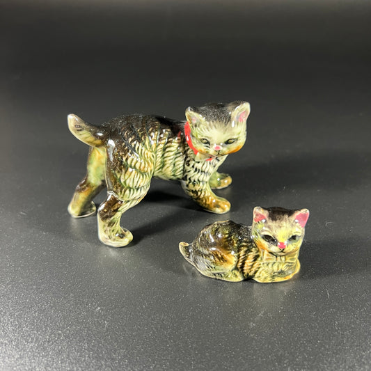 Vintage Kitsch Kitty Figurines