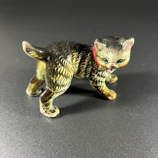 Vintage Kitsch Kitty Figurines