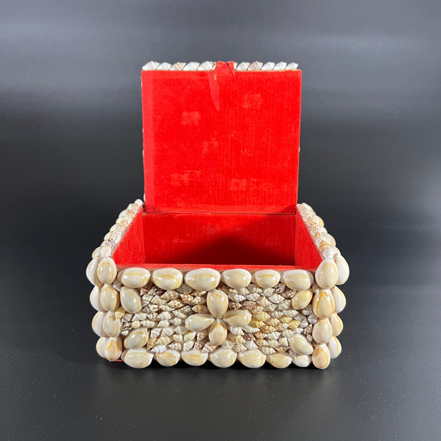 Vintage Shell Jewerly Box