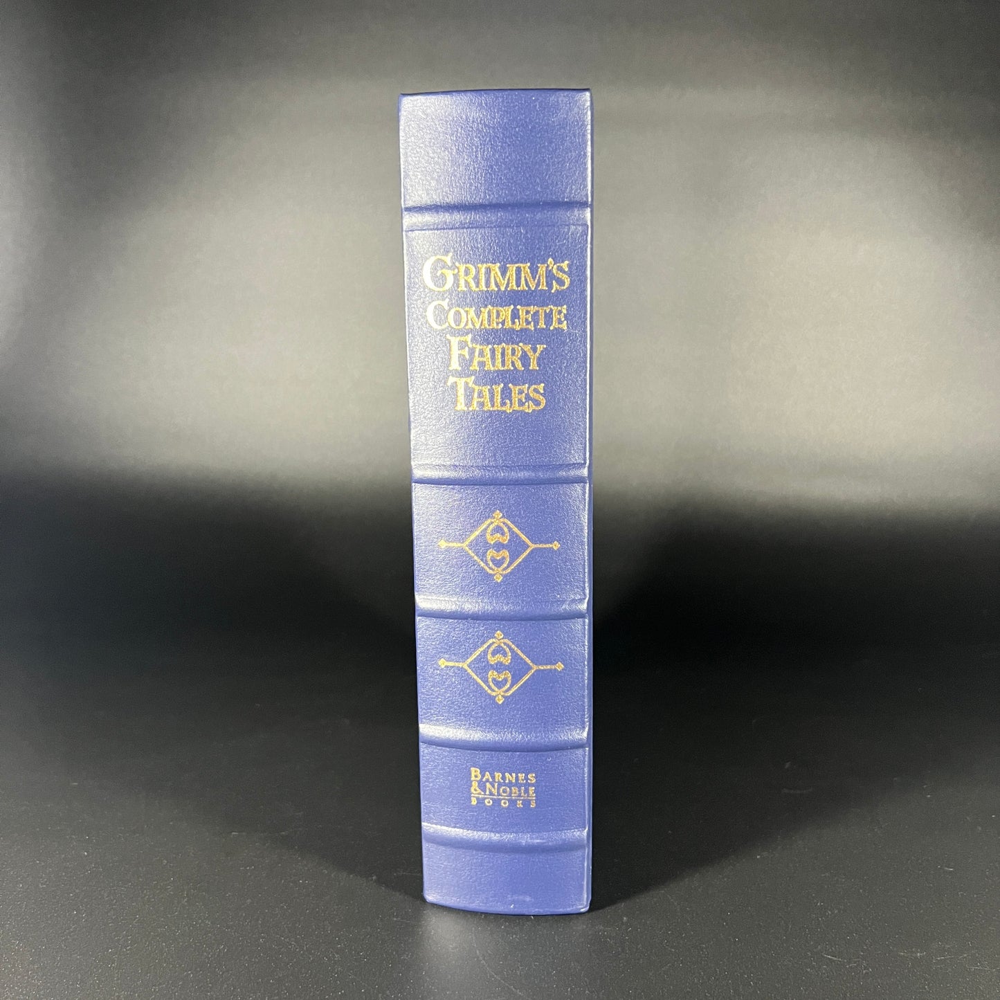 Grimms Complete Fairytale Book