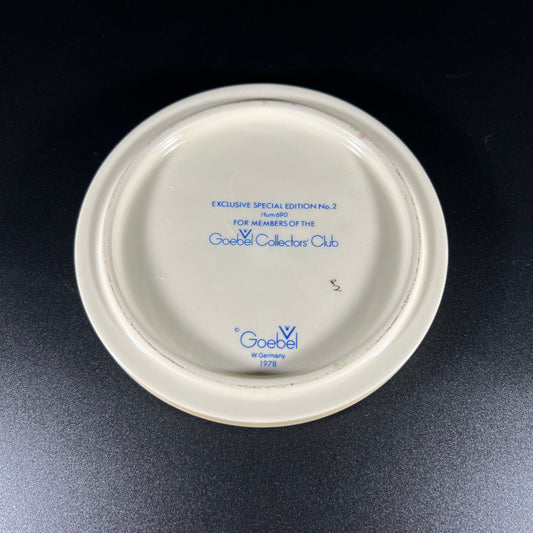 1978 Goebel Collectors Club Member Plaque
