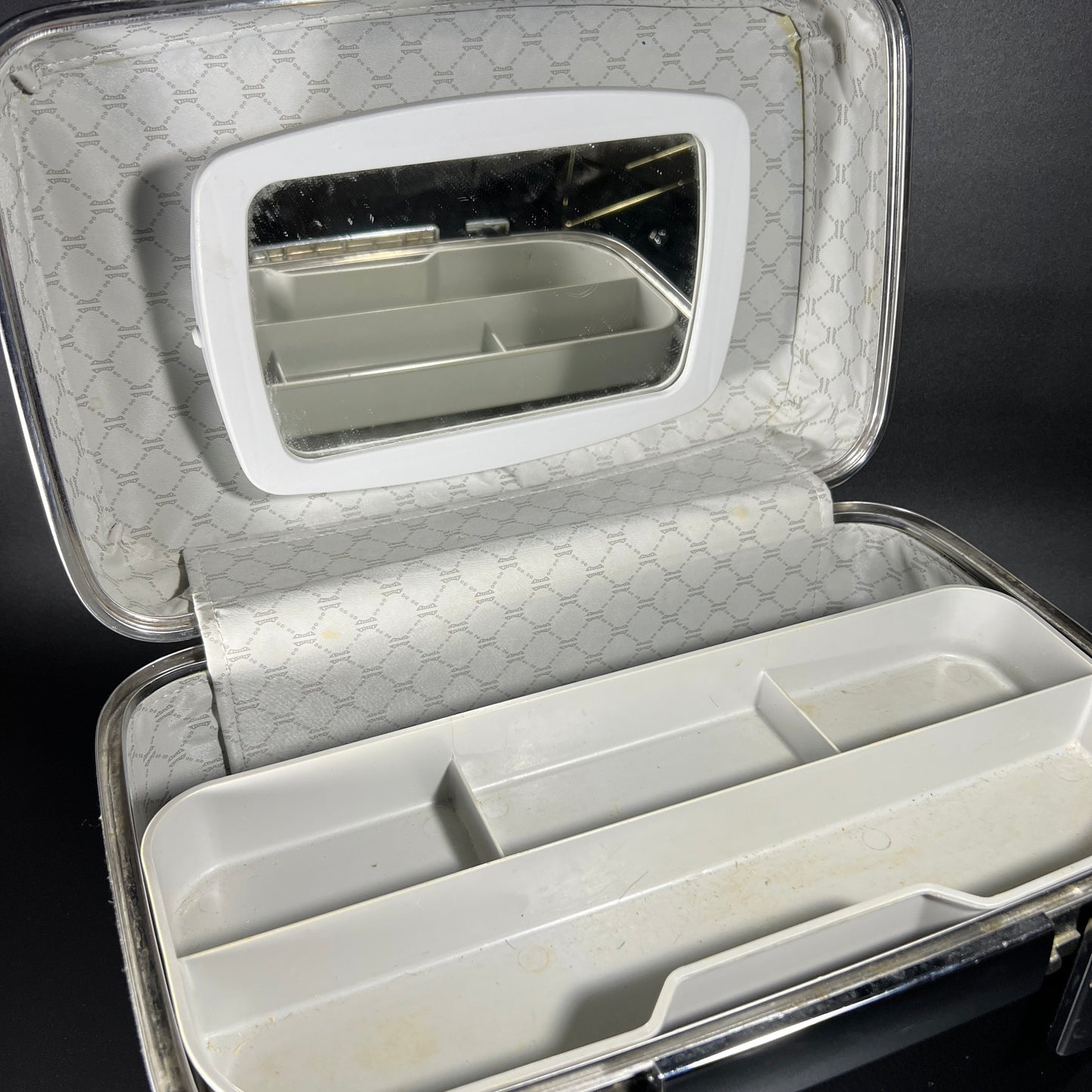 American Tourister Cosmetics Black Case