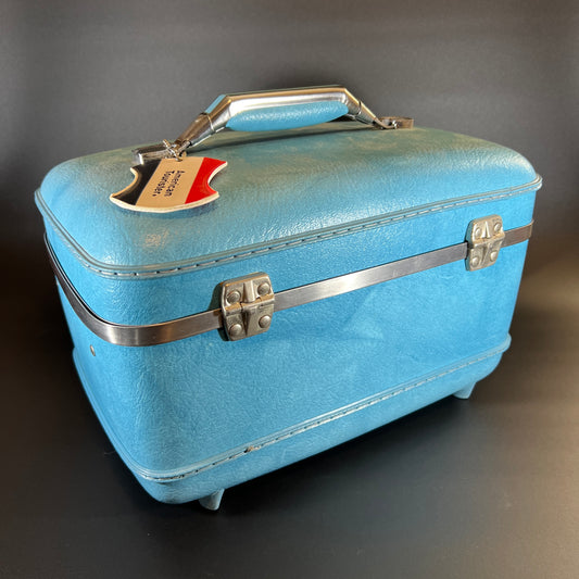 American Tourister Baby Blue Cosmetics Case