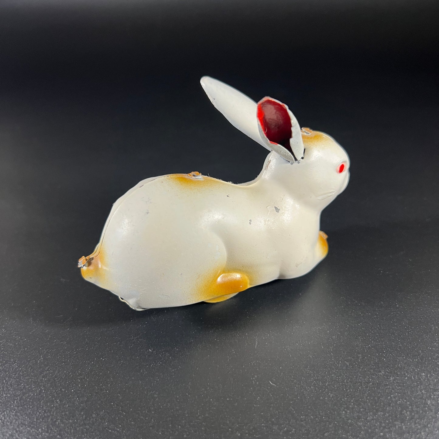 1940s Wind Up Tin Rabbit from Occupied Japan