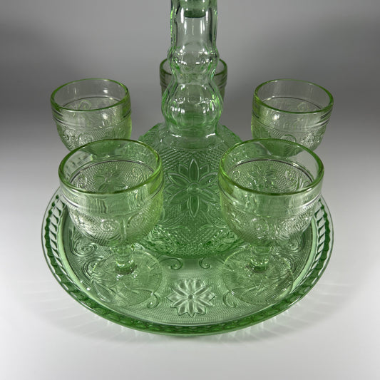 Indiana Tiara Green Chantilly Decanter Set