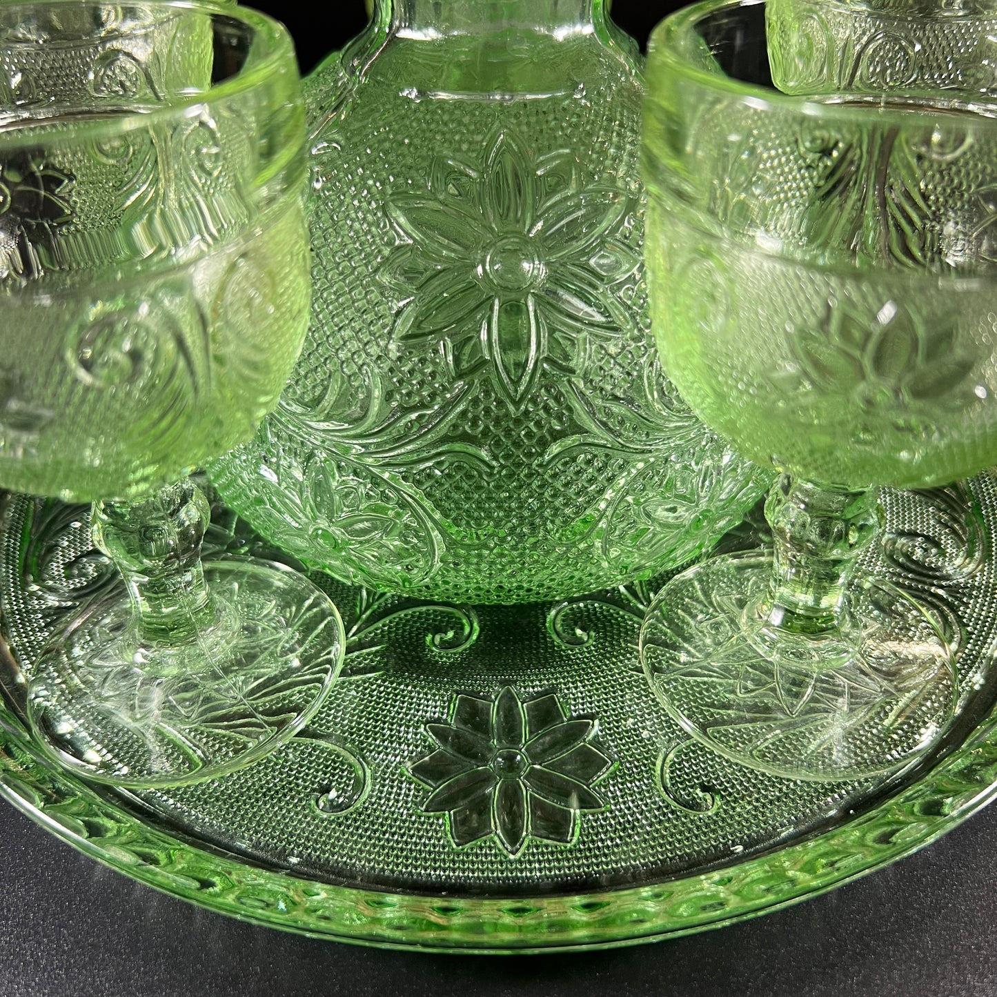 Indiana Tiara Green Chantilly Decanter Set