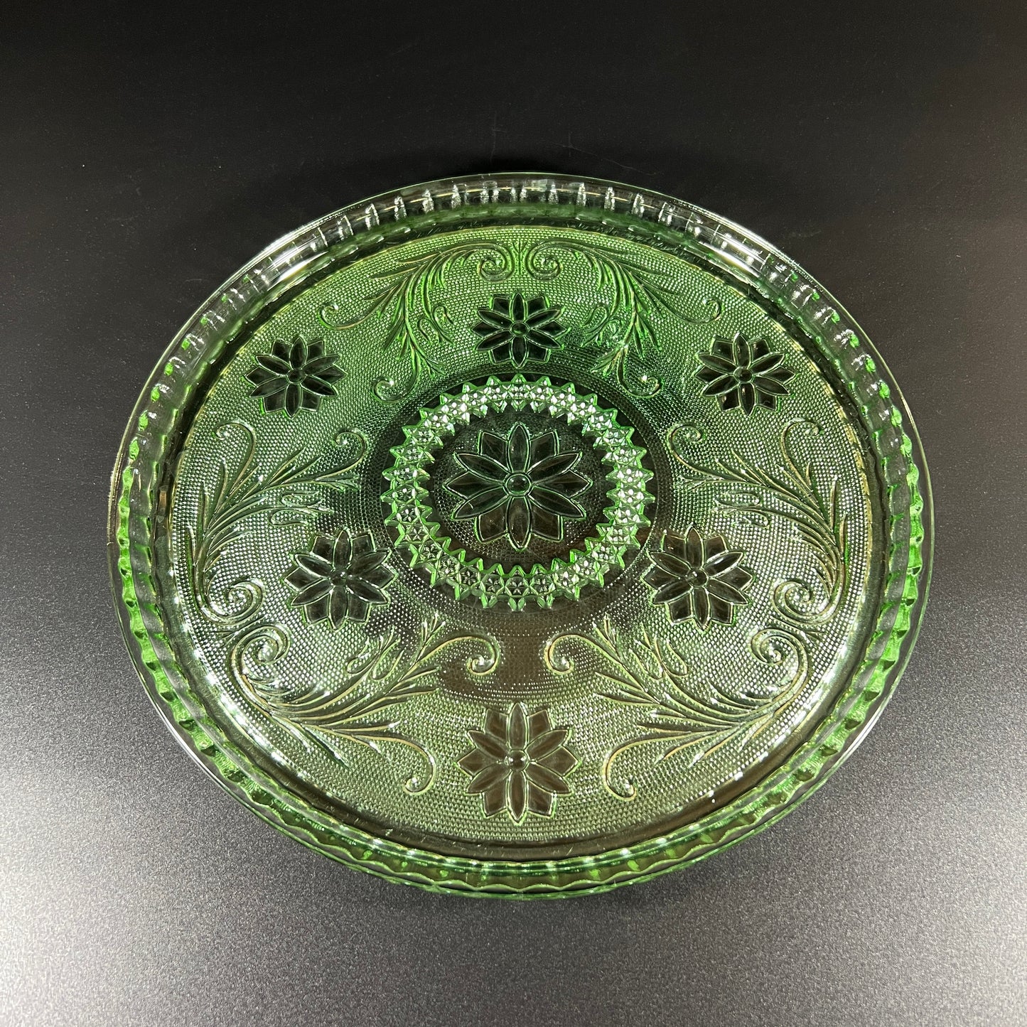 Indiana Tiara Green Chantilly Decanter Set