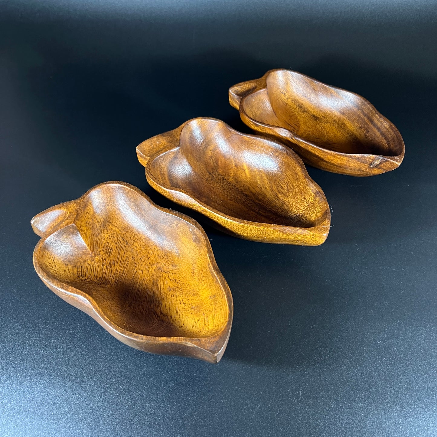 Monkey Pod Serving Bowl Set