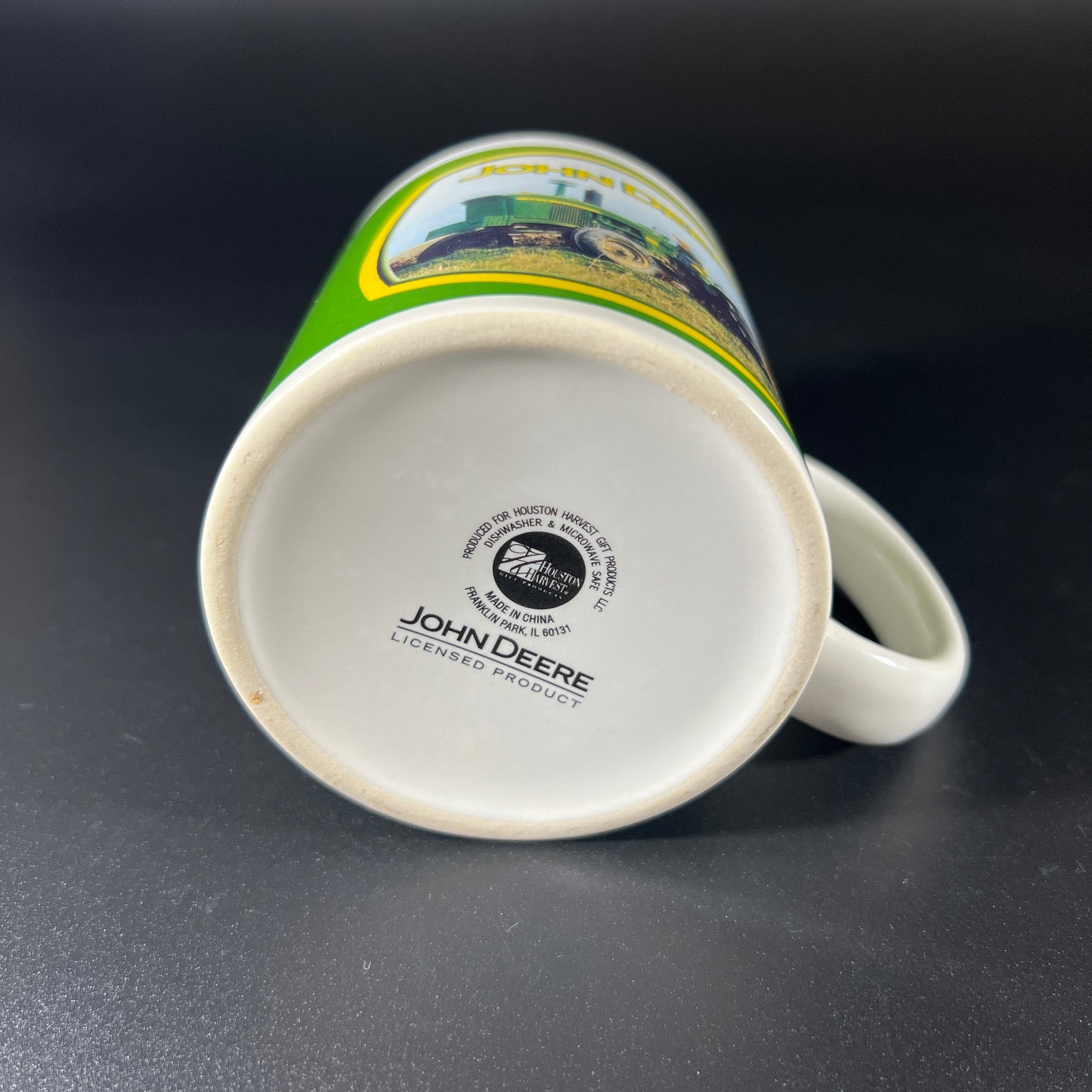 John Deere Mug - Cracked Rim