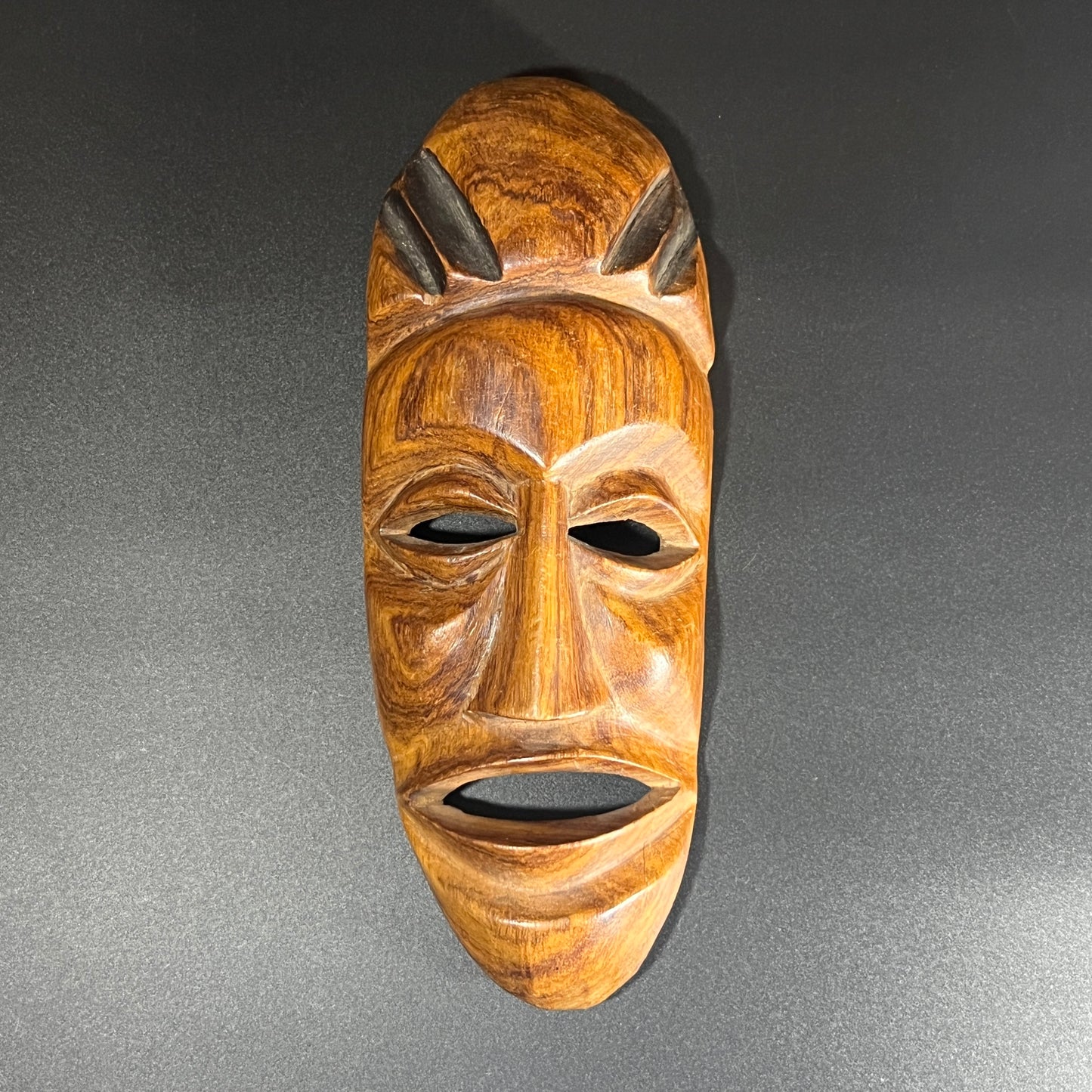 Wooden Mask (2684)