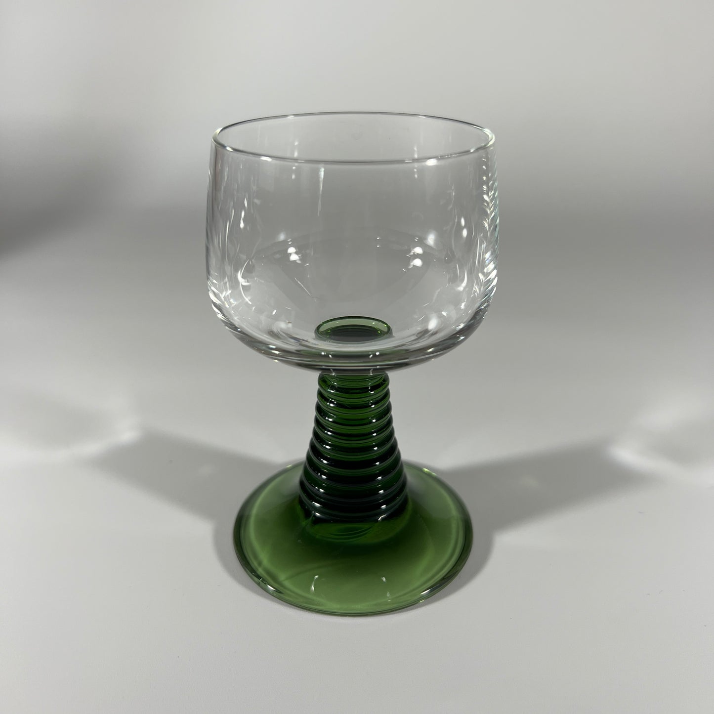 Small Green Stemmed Glasses (set of 6)