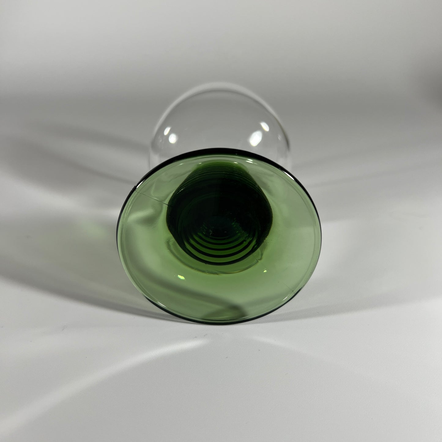 Small Green Stemmed Glasses (set of 6)