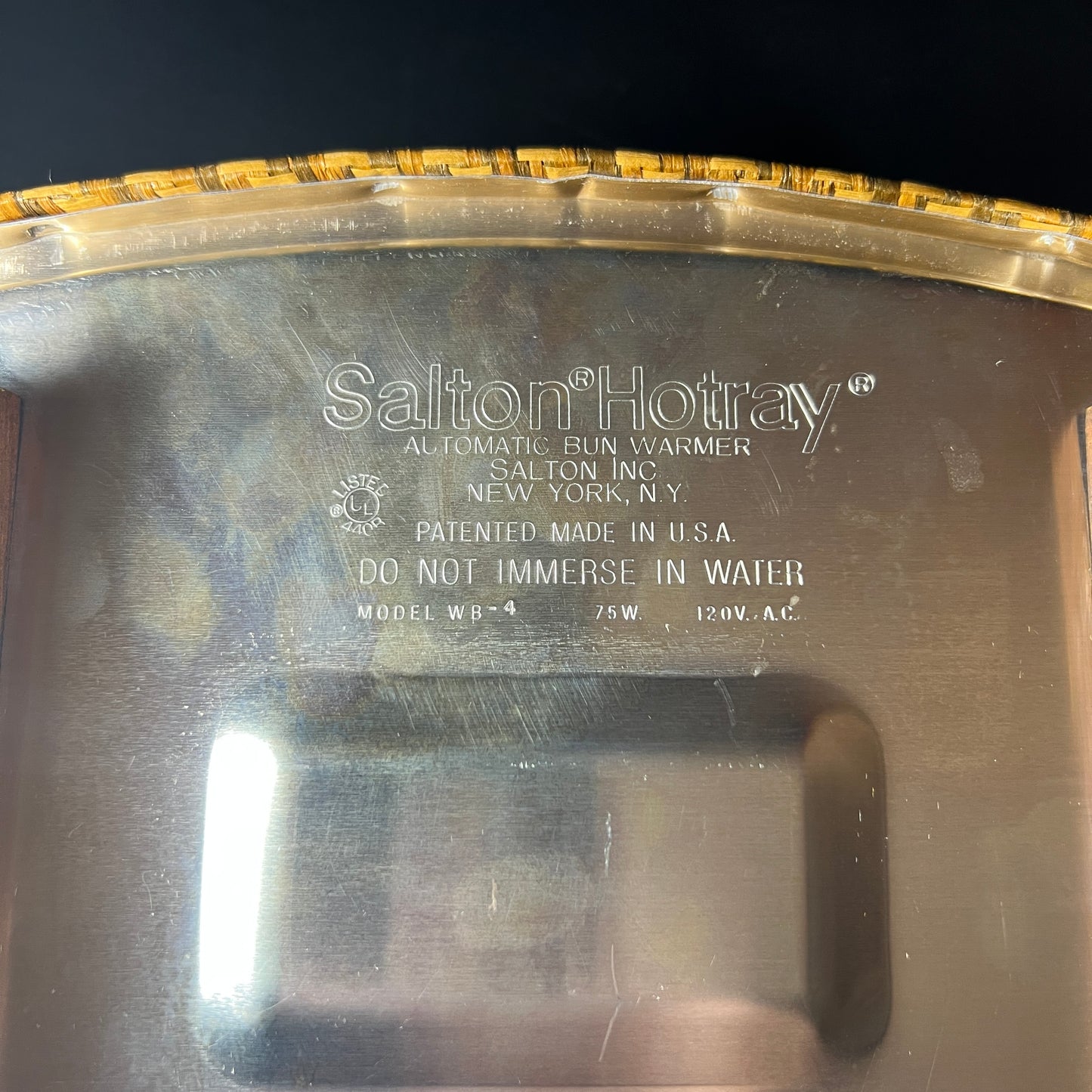 1960s Salton Hotray Bun Warmer