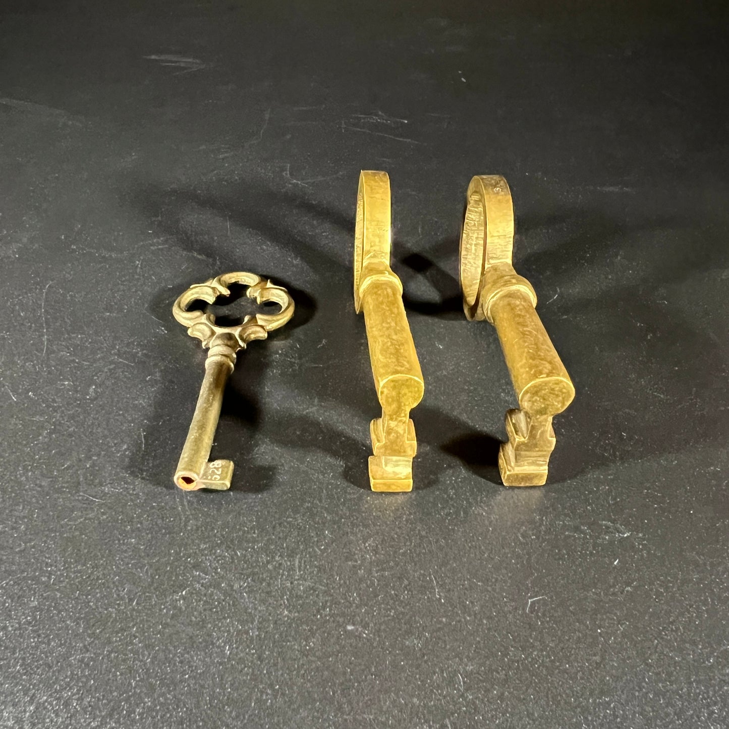 Antique Brass Keys (set of 3)