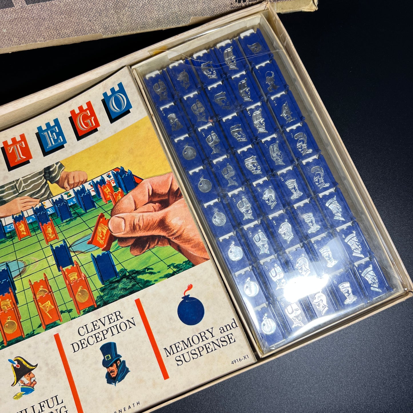 1962 Vintage Stratego Board Game
