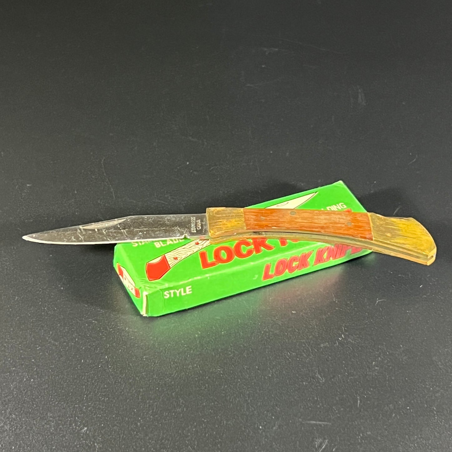 Sportsman's Folding Lock Knife with Original Box