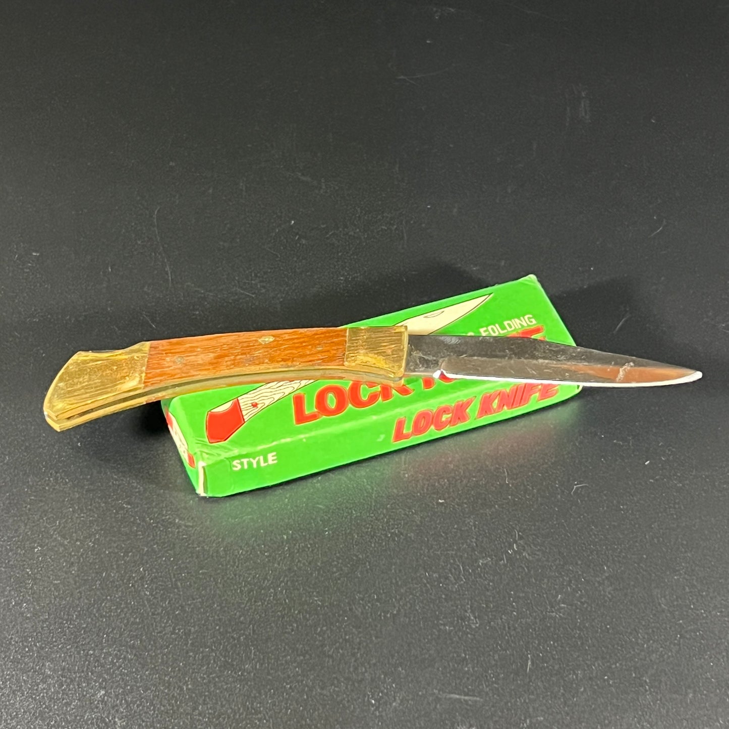 Sportsman's Folding Lock Knife with Original Box