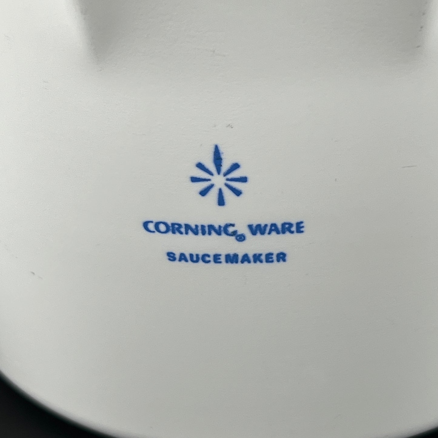 1961 Corning Ware Blue Cornflower 4 cup / 32 oz. Saucemaker